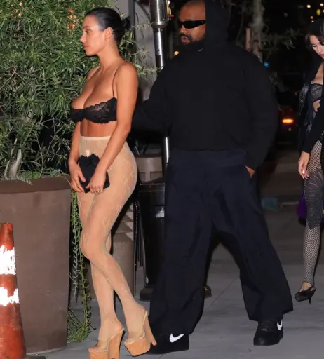 Image 1754364 from Bianca Censori