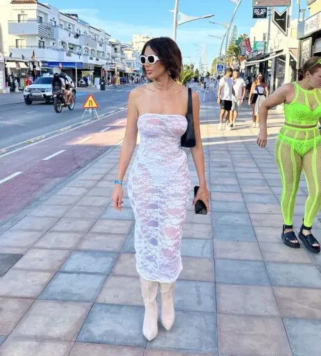 Image 1751837 from Chloe Ferry