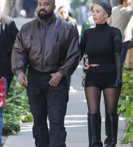 Image 1752542 from Bianca Censori