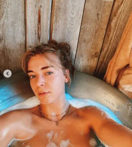 Image 1753838 from Becky Hill