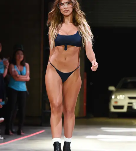 Image 1753829 from Kara Del Toro