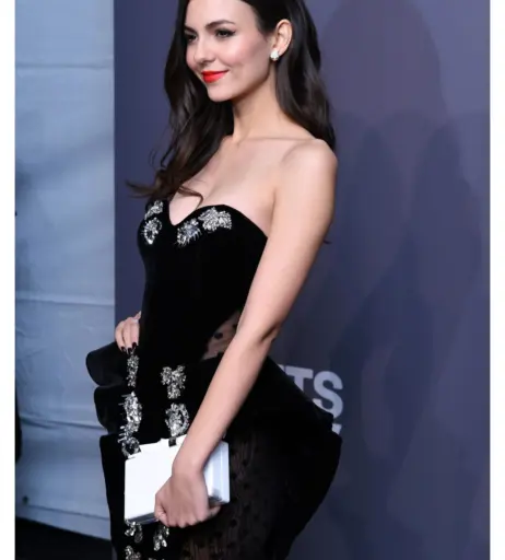 Image 1753412 from Victoria Justice