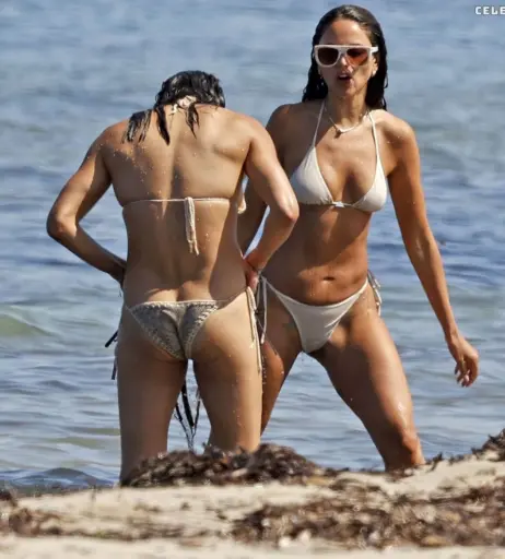 Image 1753106 from Eiza González