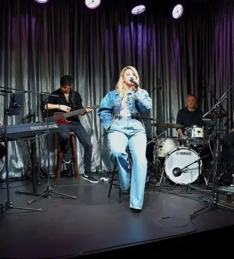 Image 1759822 from Beatrice Egli