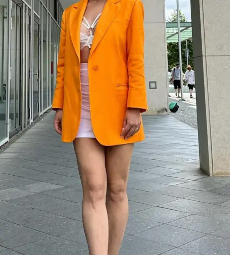 Image 1759652 from Kim Gloss