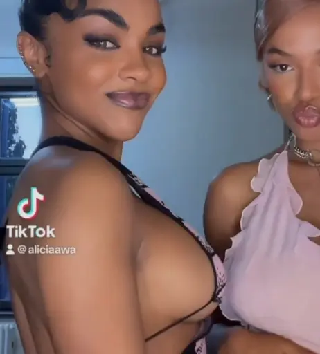 Image 1759289 from Alicia Awa