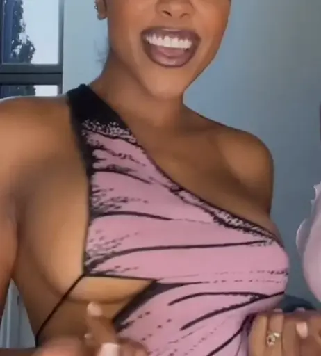 Image 1759276 from Alicia Awa