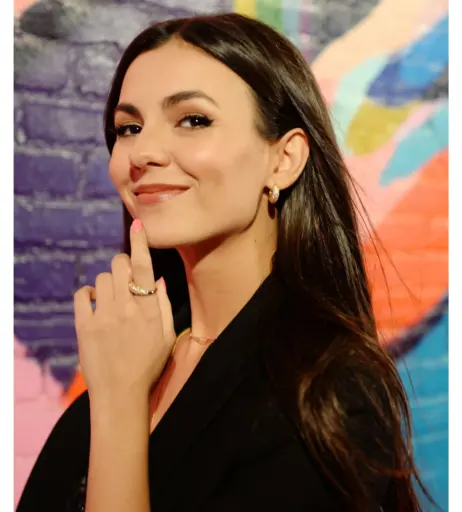 Image 1759923 from Victoria Justice