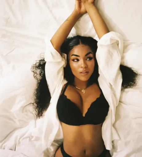 Image 1758567 from Alicia Awa