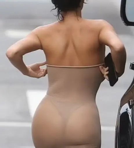 Image 1758505 from Bianca Censori