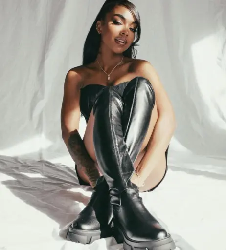 Image 1758727 from Alicia Awa