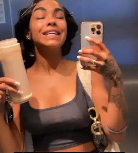 Image 1758902 from Alicia Awa