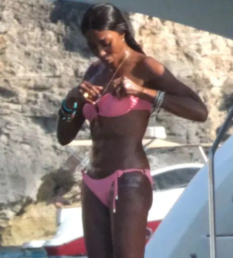 Image 1746610 from Naomi Campbell