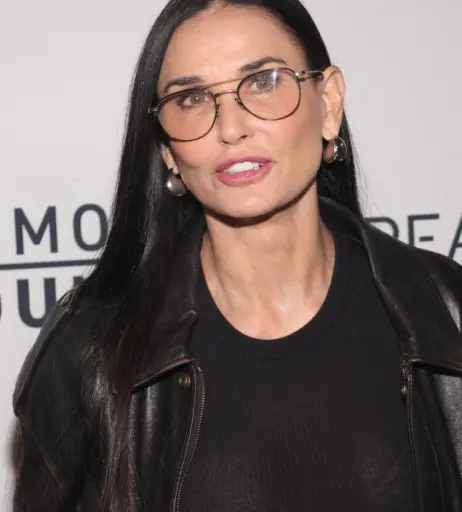 Image 1746049 from Demi Moore