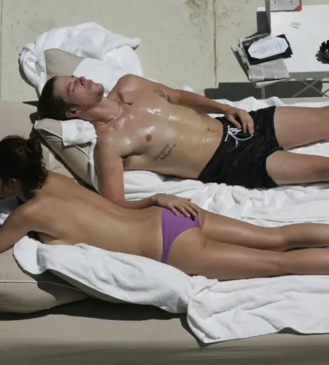 Image 1747877 from Helena Christensen