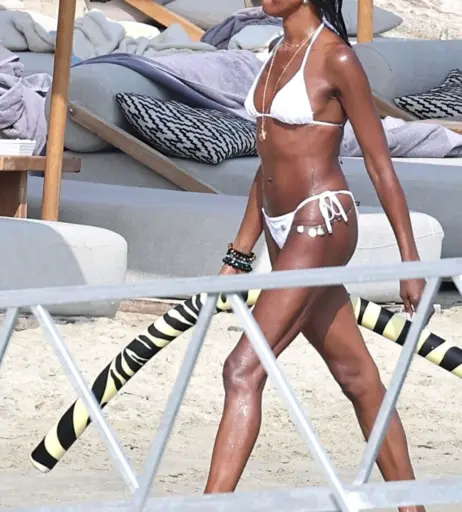 Image 1747670 from Naomi Campbell