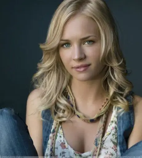 Image 1747621 from Britt Robertson