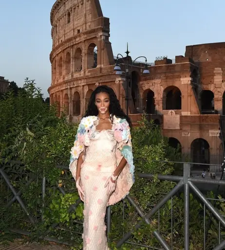 Image 1744463 from Winnie Harlow