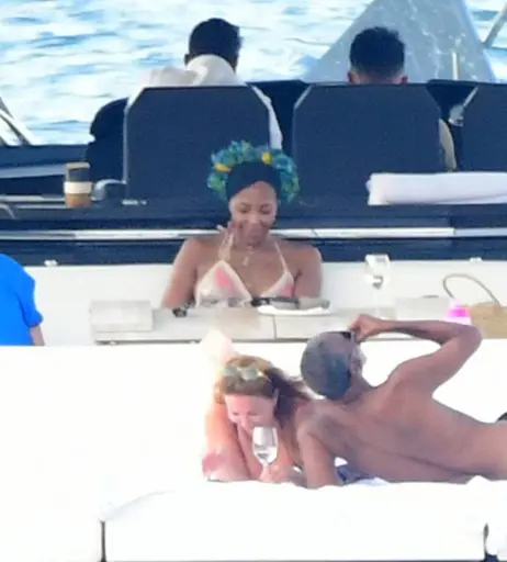 Image 1744671 from Naomi Campbell