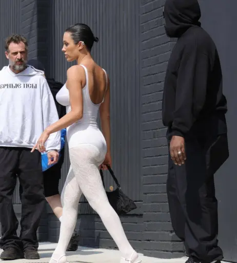 Image 1744628 from Bianca Censori