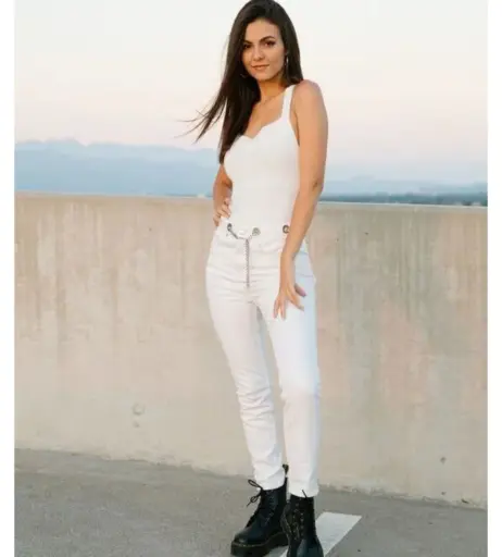 Image 1744166 from Victoria Justice