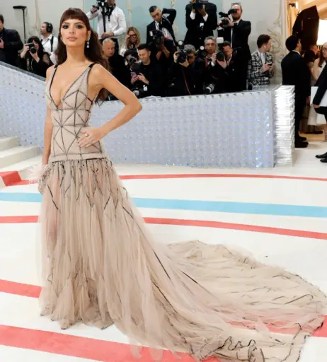 Image 1744933 from Emily Ratajkowski