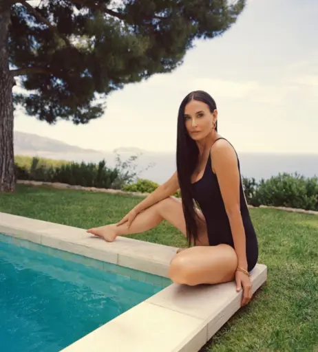 Image 1741554 from Demi Moore