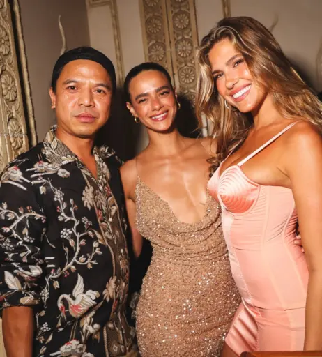 Image 1741113 from Kara Del Toro