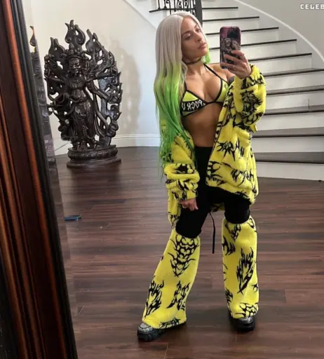 Image 1741079 from Zelina Vega