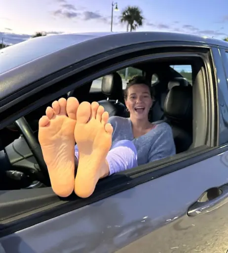 Image 17428104 from hang10toess