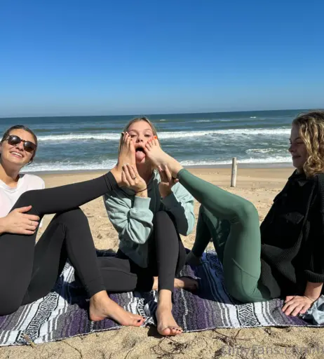 Image 17428013 from hang10toess