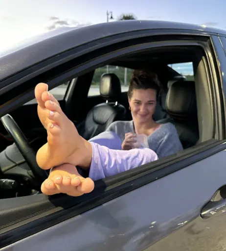 Image 17428331 from hang10toess