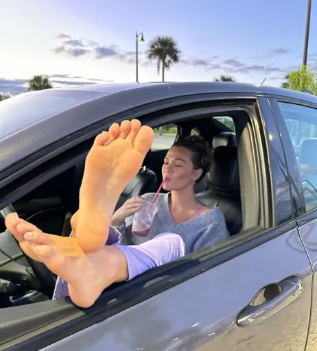 Image 17428266 from hang10toess