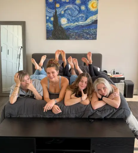 Image 17425523 from hang10toess