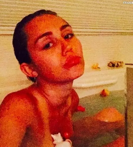 Image 1742553 from Miley Cyrus