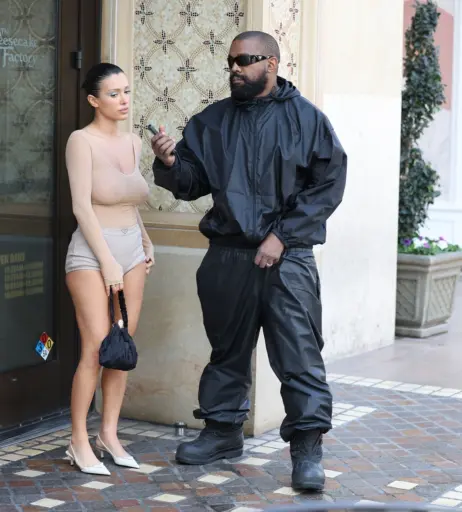 Image 1742780 from Bianca Censori