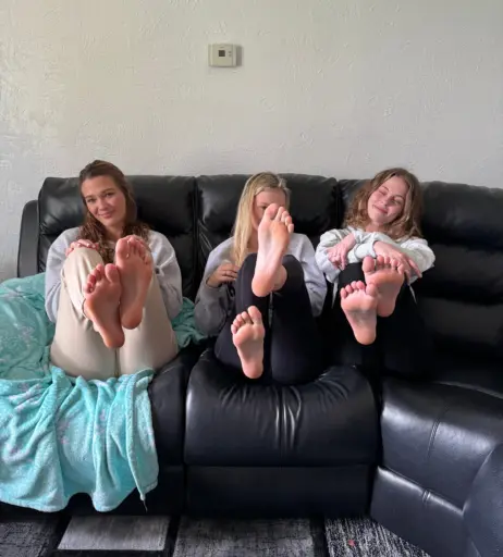 Image 17427648 from hang10toess