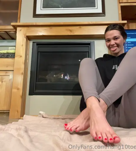Image 17426929 from hang10toess
