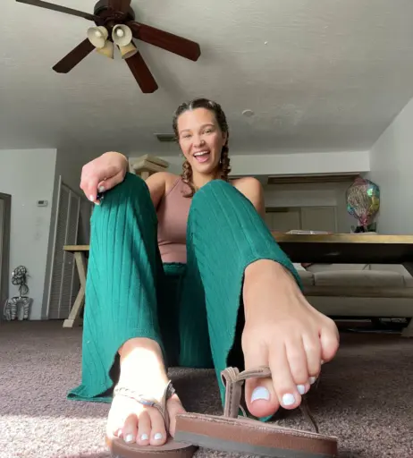 Image 17426714 from hang10toess