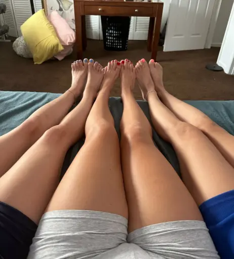 Image 17429761 from hang10toess