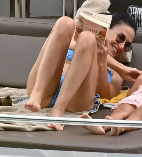 Image 1743153 from Demi Moore