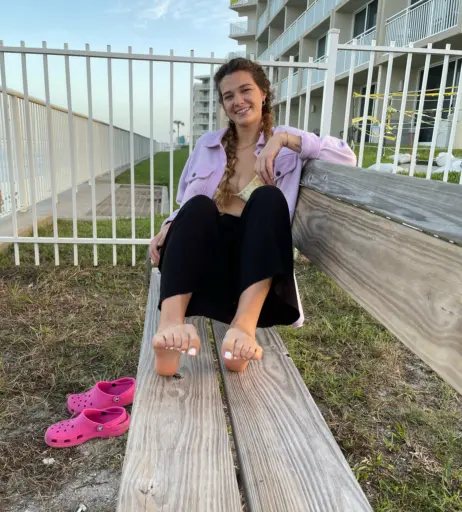 Image 17431748 from hang10toess
