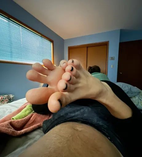 Image 17431243 from hang10toess