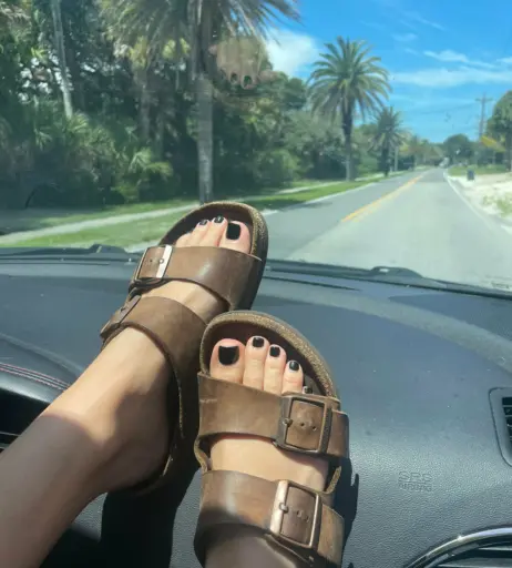 Image 17431277 from hang10toess