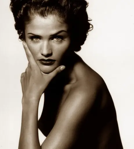 Image 1743388 from Helena Christensen