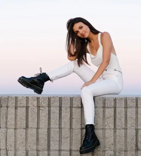 Image 1743955 from Victoria Justice