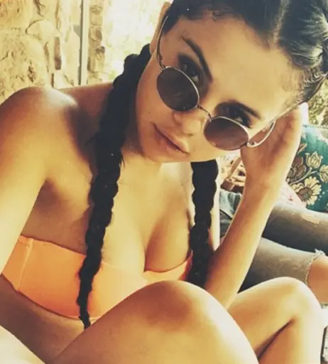 Image 1740103 from Selena Gomez