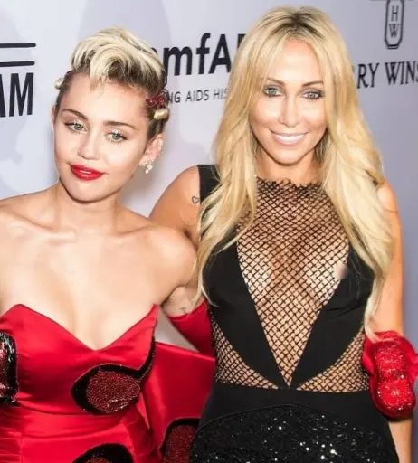 Image 1740212 from Miley Cyrus