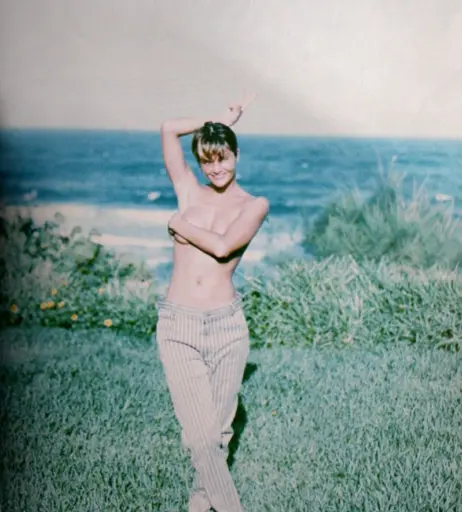 Image 1749302 from Helena Christensen