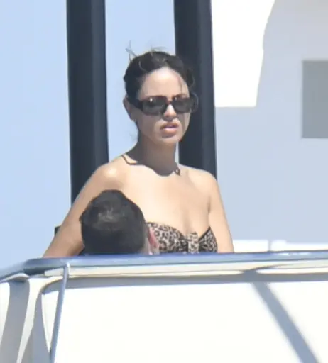 Image 1748365 from Eiza González